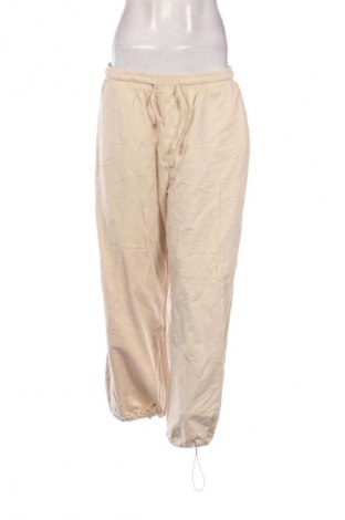 Дамско спортно долнище Beloved, Размер XL, Цвят Бежов, Цена 6,13 €