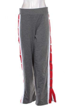 Pantaloni trening de femei Unbranded, Mărime M, Culoare Gri, Preț 62,04 Lei