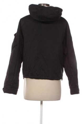 Dámská bunda  Bershka, Velikost S, Barva Černá, Cena  269,00 Kč