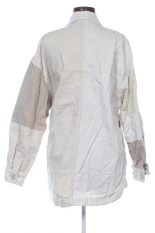 Kurtka damska Bershka, Rozmiar L, Kolor Kolorowy, Cena 16,99 zł