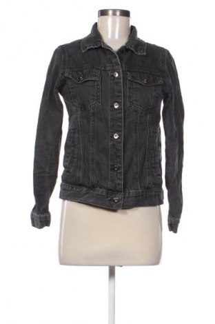 Geacă de femei Forever 21, Mărime S, Culoare Negru, Preț 40,99 Lei