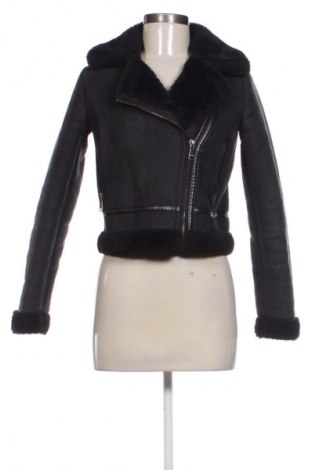 Γυναικείο μπουφάν Pull&Bear, Μέγεθος XS, Χρώμα Μαύρο, Τιμή 25,00 €