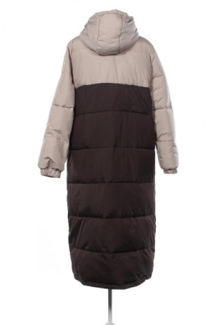 Γυναικείο μπουφάν Unbranded, Μέγεθος M, Χρώμα Πολύχρωμο, Τιμή 56,34 €