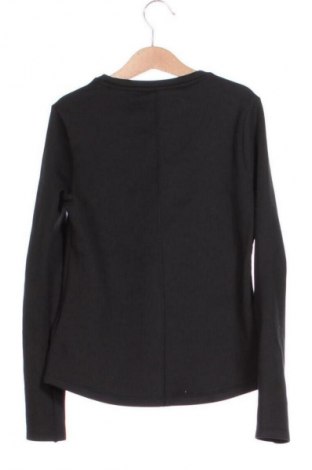 Детска блуза Nike, Размер 9-10y/ 140-146 см, Цвят Черен, Цена 12,27 €