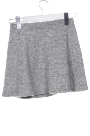 Kinderrock Reserved, Größe 5-6y/ 116-122 cm, Farbe Grau, Preis € 6,99