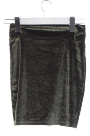 Kinderrock Unbranded, Größe 14-15y/ 168-170 cm, Farbe Grün, Preis € 1,99