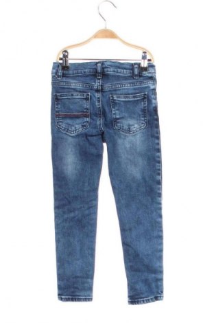 Dětské džíny  LC Waikiki, Velikost 4-5y/ 110-116 cm, Barva Modrá, Cena  419,00 Kč