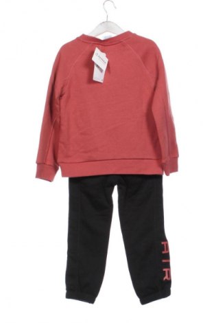 Dresy dziecięce Nike, Rozmiar 3-4y/ 104-110 cm, Kolor Kolorowy, Cena 136,99 zł