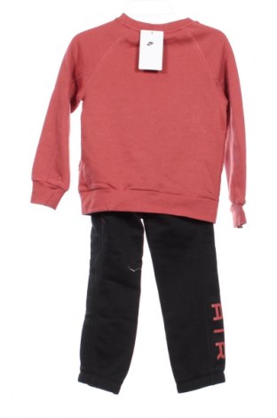 Dresy dziecięce Nike, Rozmiar 3-4y/ 104-110 cm, Kolor Kolorowy, Cena 151,99 zł