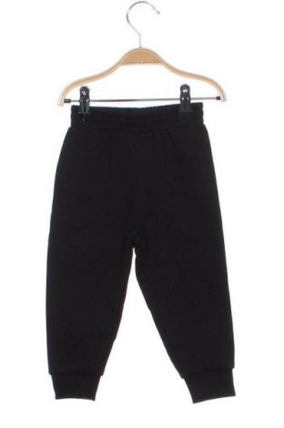 Детско спортно долнище Air Jordan Nike, Размер 12-18m/ 80-86 см, Цвят Черен, Цена 29,65 €