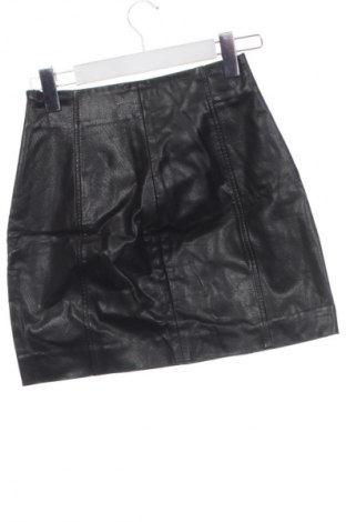 Fustă de piele Stradivarius, Mărime XS, Culoare Negru, Preț 37,99 Lei