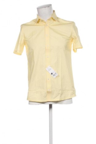 Мъжка риза Olymp, Размер M, Цвят Жълт, Цена 37,83 €