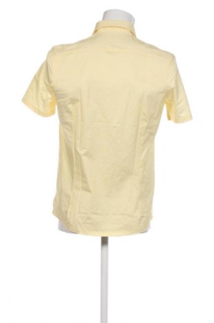 Мъжка риза Olymp, Размер M, Цвят Жълт, Цена 37,83 €