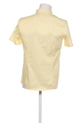 Мъжка риза Olymp, Размер M, Цвят Жълт, Цена 41,92 €