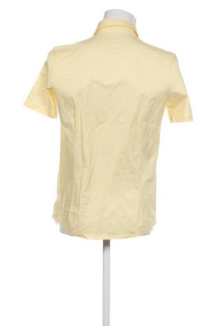 Мъжка риза Olymp, Размер M, Цвят Жълт, Цена 40,90 €