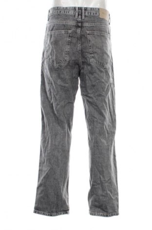 Мъжки дънки Pull&Bear, Размер S, Цвят Сив, Цена 9,33 €