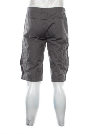 Pánske kraťasy  Adidas, Veľkosť S, Farba Sivá, Cena  9,95 €