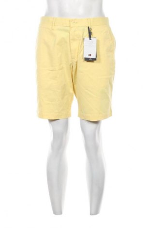 Мъжки къс панталон Tommy Hilfiger, Размер M, Цвят Жълт, Цена 38,85 €, #135400520