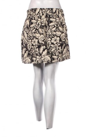 Παντελονόφουστα Unbranded, Μέγεθος M, Χρώμα Πολύχρωμο, Τιμή 5,99 €