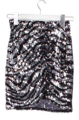 Пола Bershka, Размер XS, Цвят Многоцветен, Цена 16,36 €