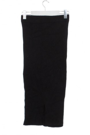 Sukně Bershka, Velikost XS, Barva Černá, Cena  159,00 Kč