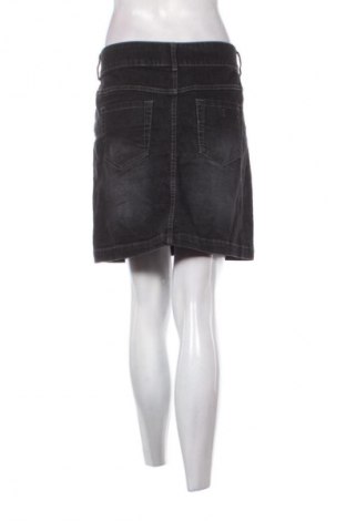 Φούστα C&A, Μέγεθος XL, Χρώμα Μαύρο, Τιμή 9,99 €