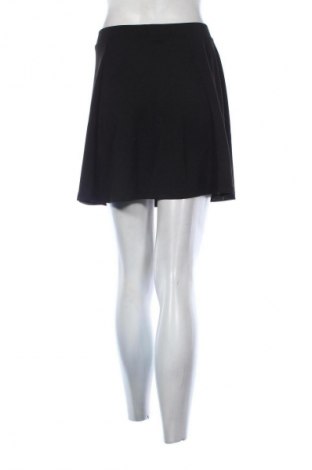 Пола Cropp, Размер M, Цвят Черен, Цена 11,76 €