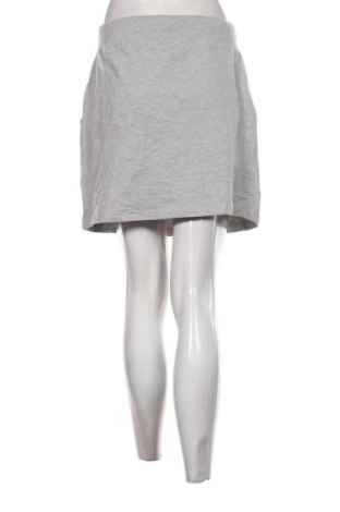 Пола Esmara, Размер S, Цвят Сив, Цена 3,06 €
