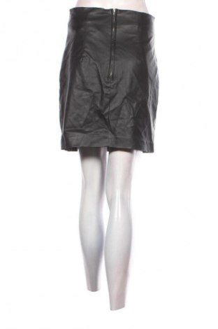 Пола H&M, Размер S, Цвят Черен, Цена 12,47 €