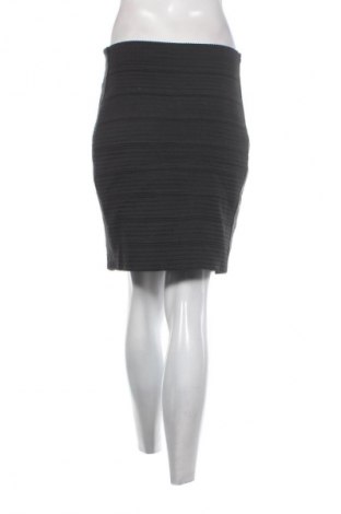 Fustă H&M, Mărime M, Culoare Negru, Preț 15,99 Lei