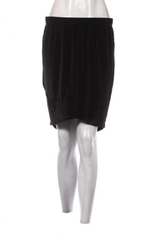 Пола Janina, Размер M, Цвят Черен, Цена 2,04 €