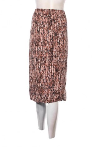 Пола LC Waikiki, Размер XL, Цвят Многоцветен, Цена 6,13 €