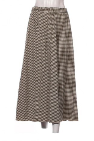 Пола LC Waikiki, Размер XL, Цвят Многоцветен, Цена 20,14 €