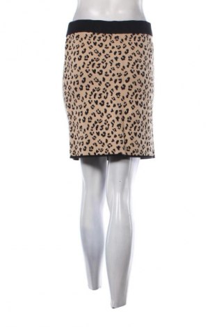 Пола Mohito, Размер M, Цвят Многоцветен, Цена 10,22 €