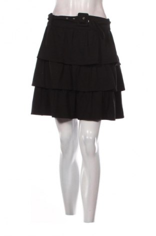 Пола Mohito, Размер XL, Цвят Черен, Цена 6,64 €