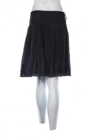 Fustă Motivi, Mărime M, Culoare Negru, Preț 87,99 Lei