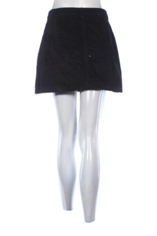 Φούστα ONLY, Μέγεθος S, Χρώμα Μαύρο, Τιμή 2,99 €