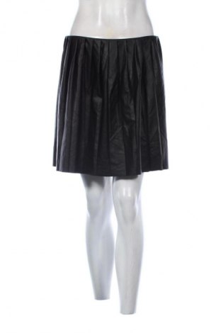 Sukně Oviesse, Velikost M, Barva Černá, Cena  199,00 Kč