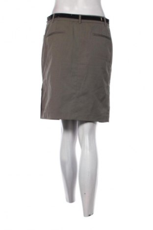 Пола Patrizia Dini, Размер M, Цвят Зелен, Цена 2,55 €