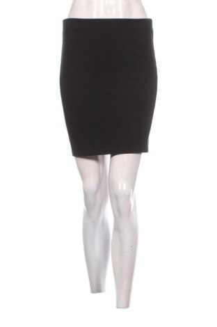 Sukně Pull&Bear, Velikost S, Barva Černá, Cena  169,00 Kč