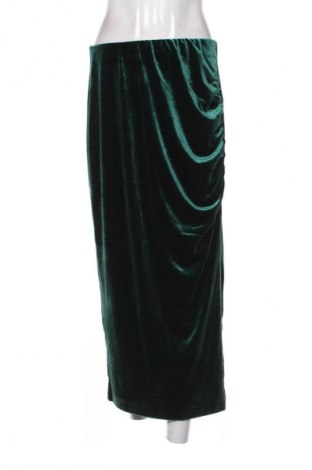 Пола Reserved, Размер M, Цвят Зелен, Цена 9,71 €