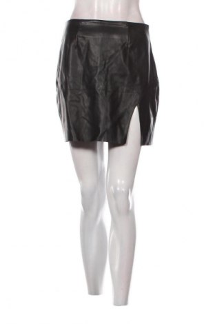 Пола Reserved, Размер S, Цвят Черен, Цена 14,37 €