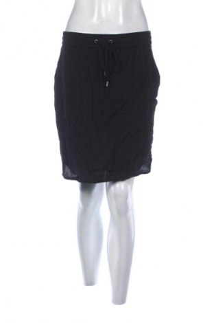 Пола Saint Tropez, Размер M, Цвят Черен, Цена 18,91 €