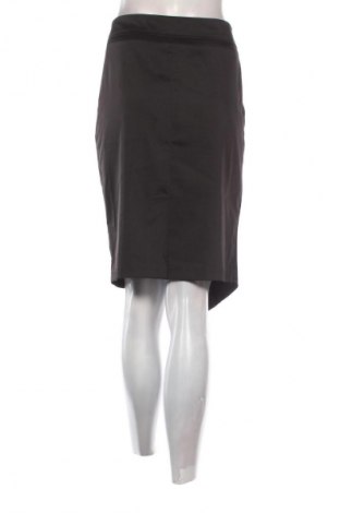 Пола Stella, Размер M, Цвят Черен, Цена 21,00 €