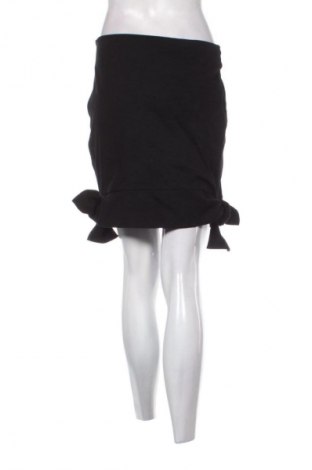 Пола Studio, Размер M, Цвят Черен, Цена 4,09 €