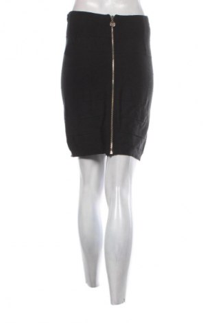 Пола Sweewe, Размер M, Цвят Черен, Цена 2,04 €