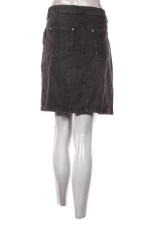 Пола TCM, Размер XL, Цвят Сив, Цена 2,04 €