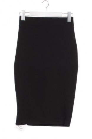 Пола Unbranded, Размер XS, Цвят Черен, Цена 7,66 €