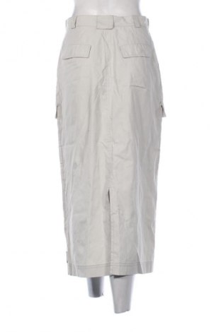 Пола Unbranded, Размер M, Цвят Бежов, Цена 12,00 €