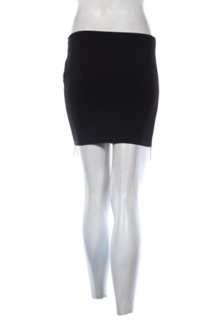 Пола Unbranded, Размер S, Цвят Черен, Цена 10,00 €